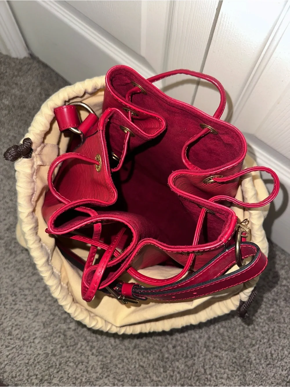 Red Epi Leather Louis Vuitton Noé GM